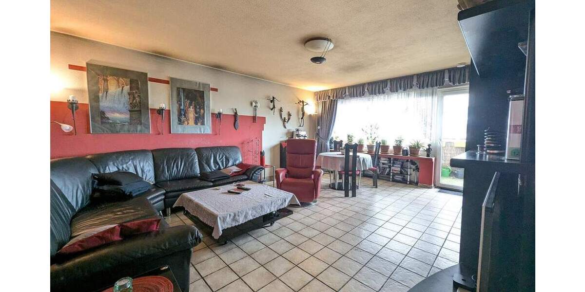 Etagenwohnung Wesel - 3 Zimmer, 83 m&sup2;, 117.000&euro; | Angebot:25801250