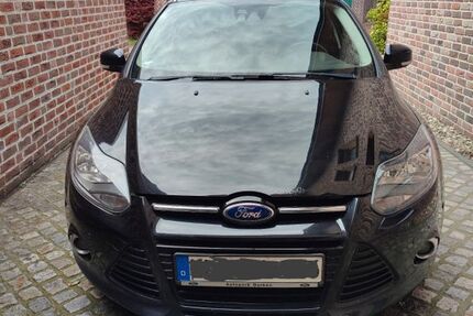 Ford Focus 245.000 km 4.790 &euro; Rees 46459