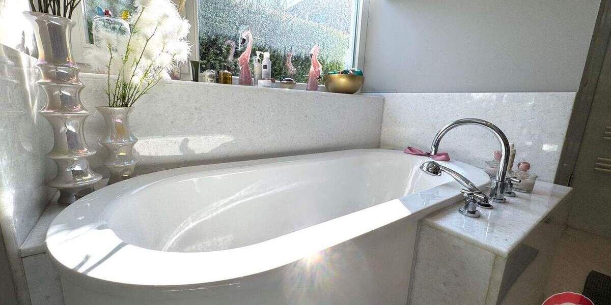 Einfamilienhaus Emmerich Hüthum - 8 Zimmer, 445 m&sup2;, 1.198.000&euro; | Angebot:25672770