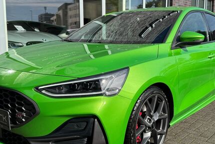 Ford Focus 54.000 km 26.900 &euro; Bocholt 46397