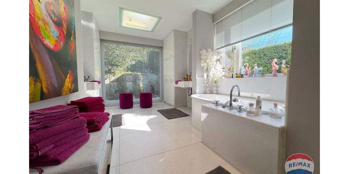 Einfamilienhaus Emmerich Hüthum - 8 Zimmer, 445 m&sup2;, 1.198.000&euro; | Angebot:25672770