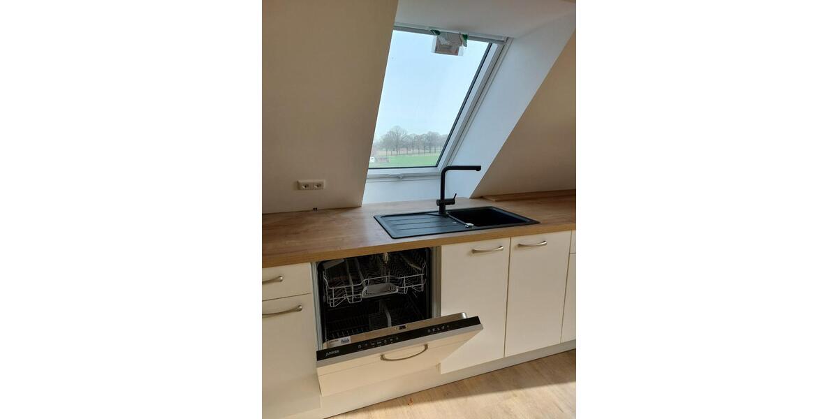 Dachgeschoßwohnung Kalkar - 3 Zimmer, 95 m&sup2;, 1.045&euro; | Angebot:24393576