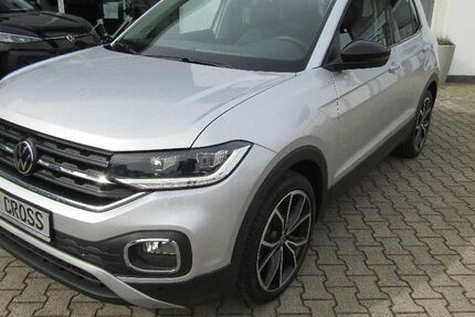 VW T-Cross 24.923 km 17.850 &euro; Emmerich am Rhein 46446