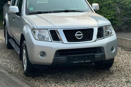Nissan Navara 95.000 km 16.950 &euro; Gescher 48712