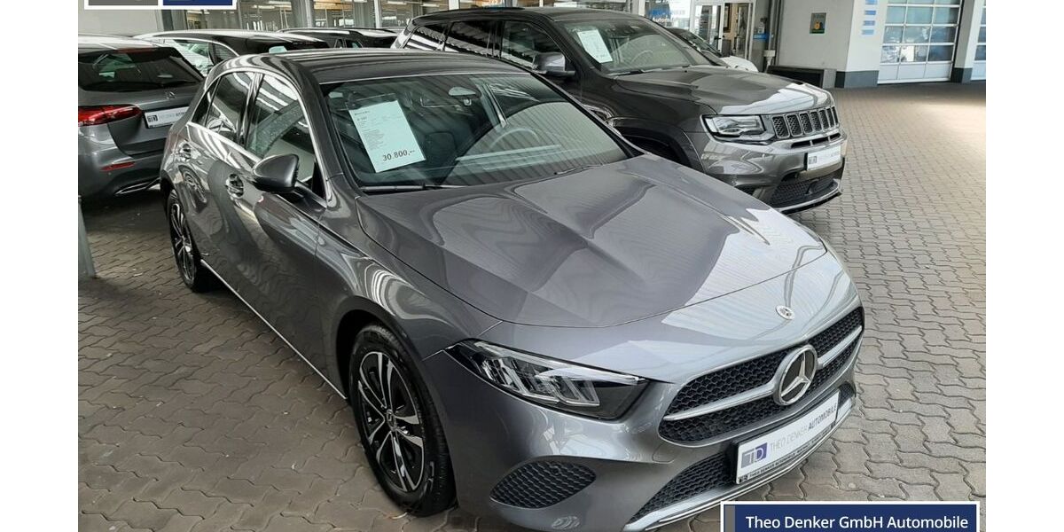 Mercedes-Benz A 180 11.236 km 28.950 &euro; Bocholt 46395