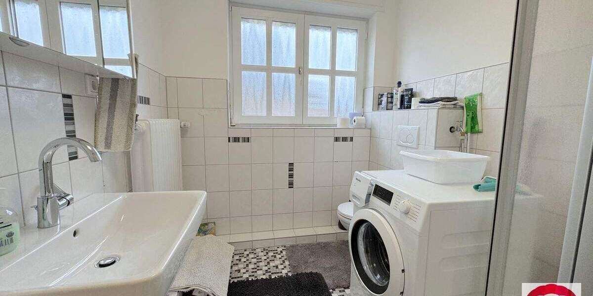 Mehrfamilienhaus, Wohnhaus Kalkar Wissel - 5 Zimmer, 89 m&sup2;, 348.000&euro; | Angebot:25672776