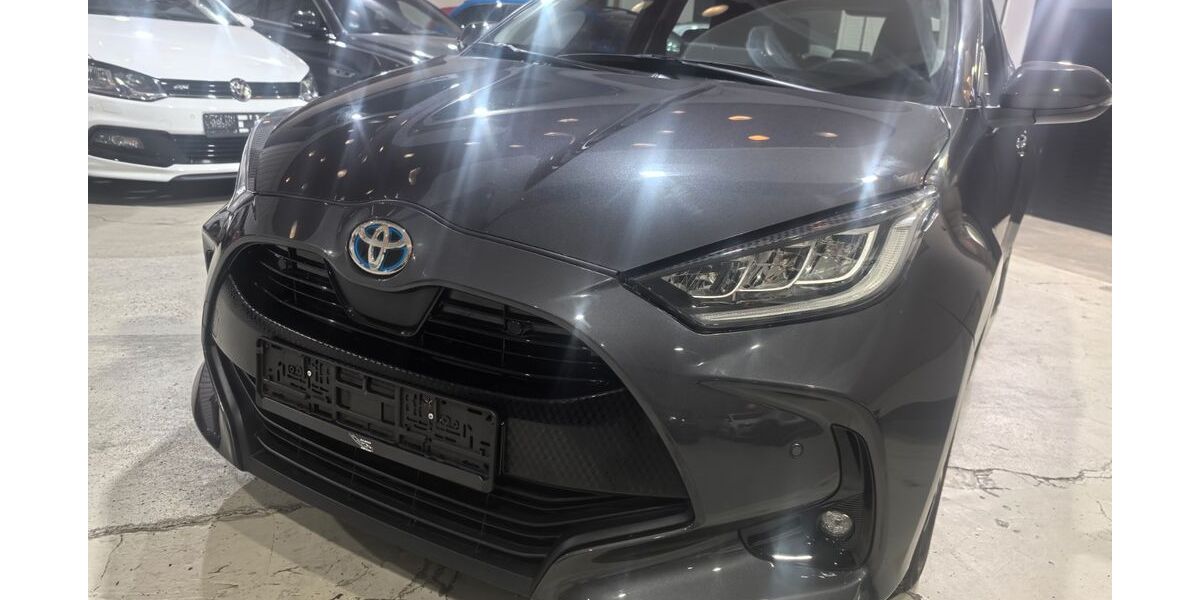 Toyota Yaris 21.485 km 18.000 &euro; Voerde 46562