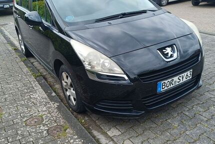 Peugeot 5008 143.000 km 3.900 &euro; Velen 46342