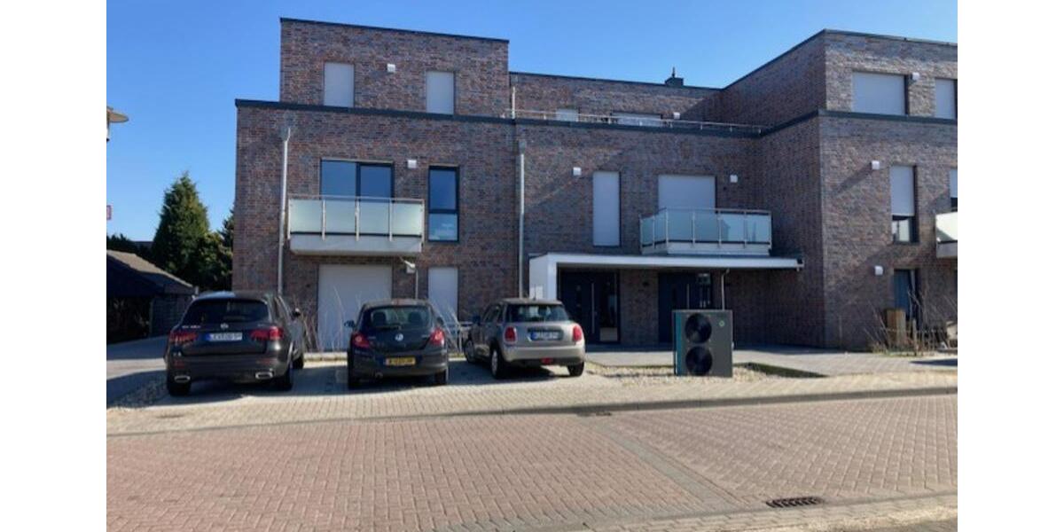 Einfamilienhaus Emmerich am Rhein - 2 Zimmer, 82 m&sup2;, 1.295&euro; | Angebot:25932976