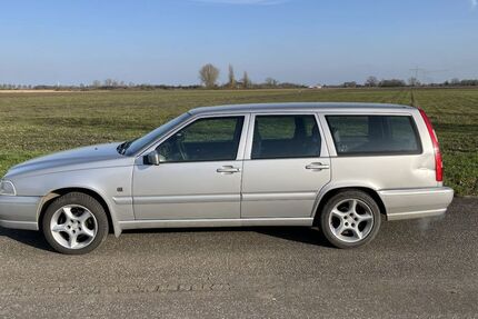 Volvo V70 350.000 km 1.200 &euro; Xanten 46509
