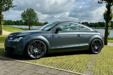 Audi TT 70.000 km 37.500 &euro; Xanten 46509