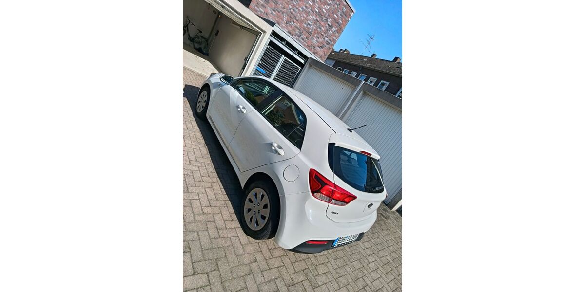 Kia Rio 55.993 km 8.500 &euro; Bocholt 46397