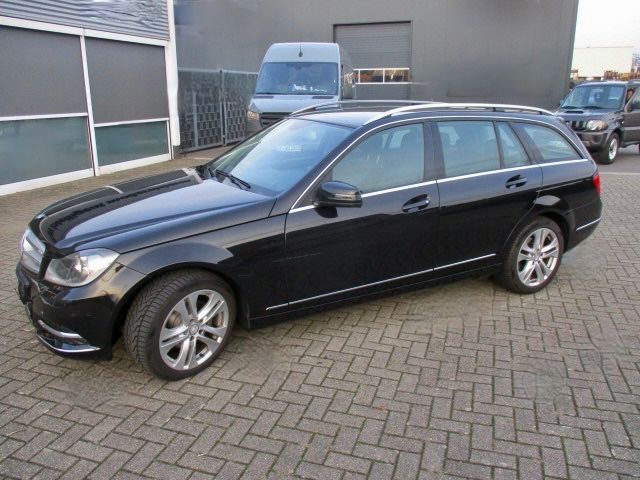 Mercedes-Benz C 180 79.000 km 13.400 &euro; Rhede 46414