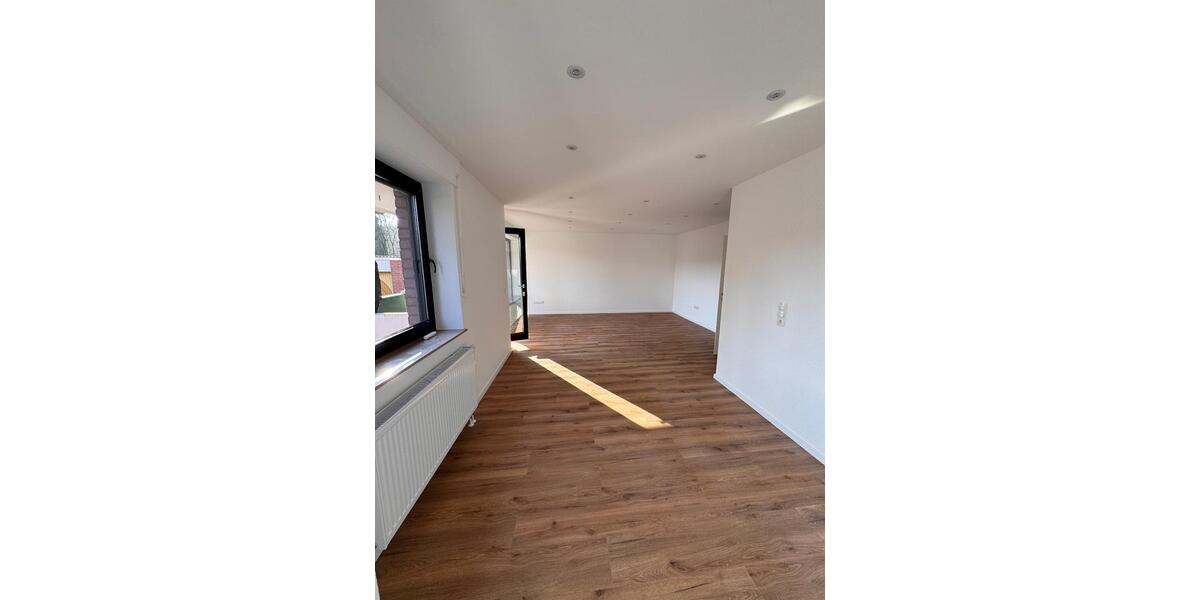 Erdgeschoßwohnung Wesel Fusternberg - 3.5 Zimmer, 91 m&sup2;, 1.250&euro; | Angebot:25907483