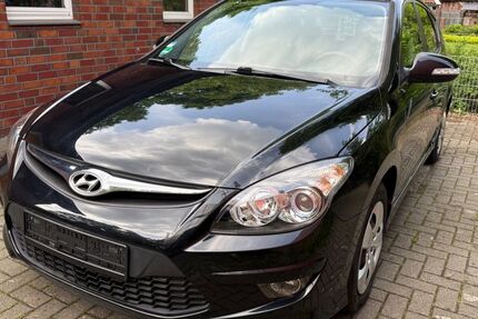 Hyundai i30 172.000 km 4.600 &euro; Bocholt 46395