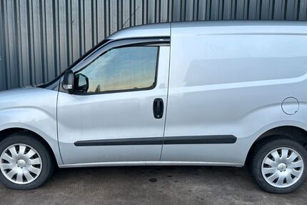 Opel Combo 30.000 km 4.500 &euro; Raesfeld 46348