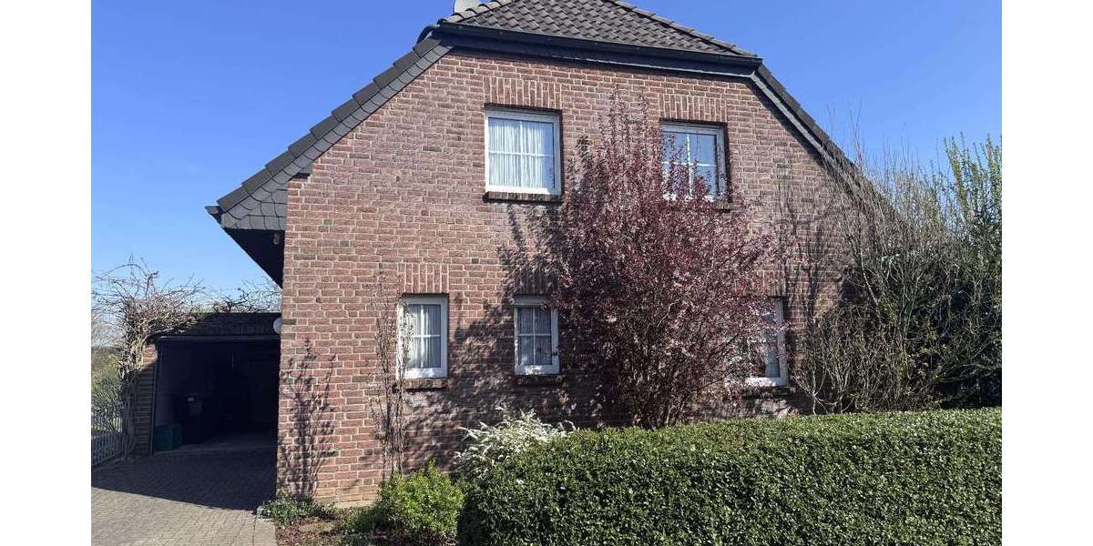 Einfamilienhaus Rees-Rees Rees - 4.5 Zimmer, 117 m&sup2;, 300.000&euro; | Angebot:25931732