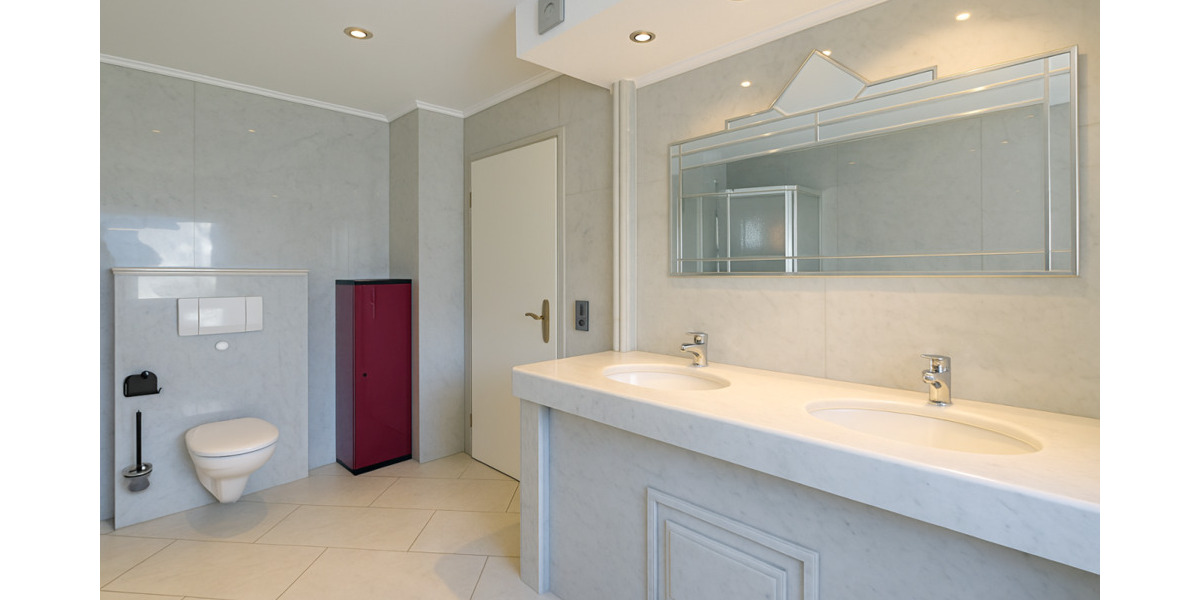 Einfamilienhaus Vreden - 7 Zimmer, 228 m&sup2;, 449.000&euro; | Angebot:25686670