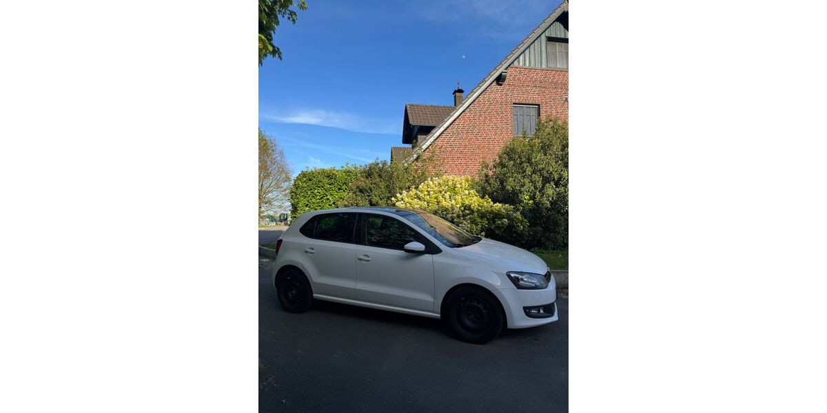 VW Polo 143.271 km 7.350 &euro; Bocholt 46397