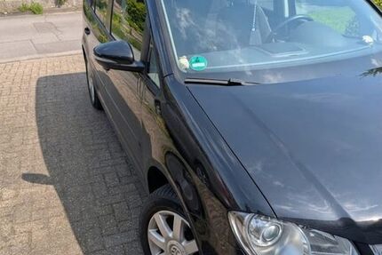 VW Touran 152.000 km 3.300 &euro; Hamminkeln 46499