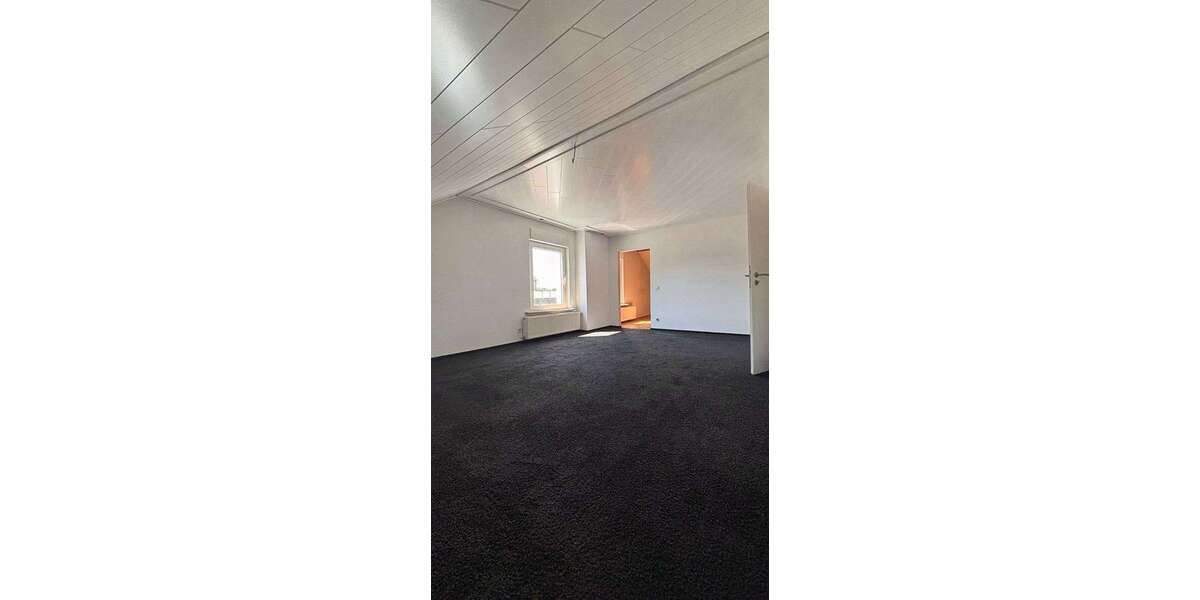 Etagenwohnung Rees - 4 Zimmer, 120 m&sup2;, 800&euro; | Angebot:27316369