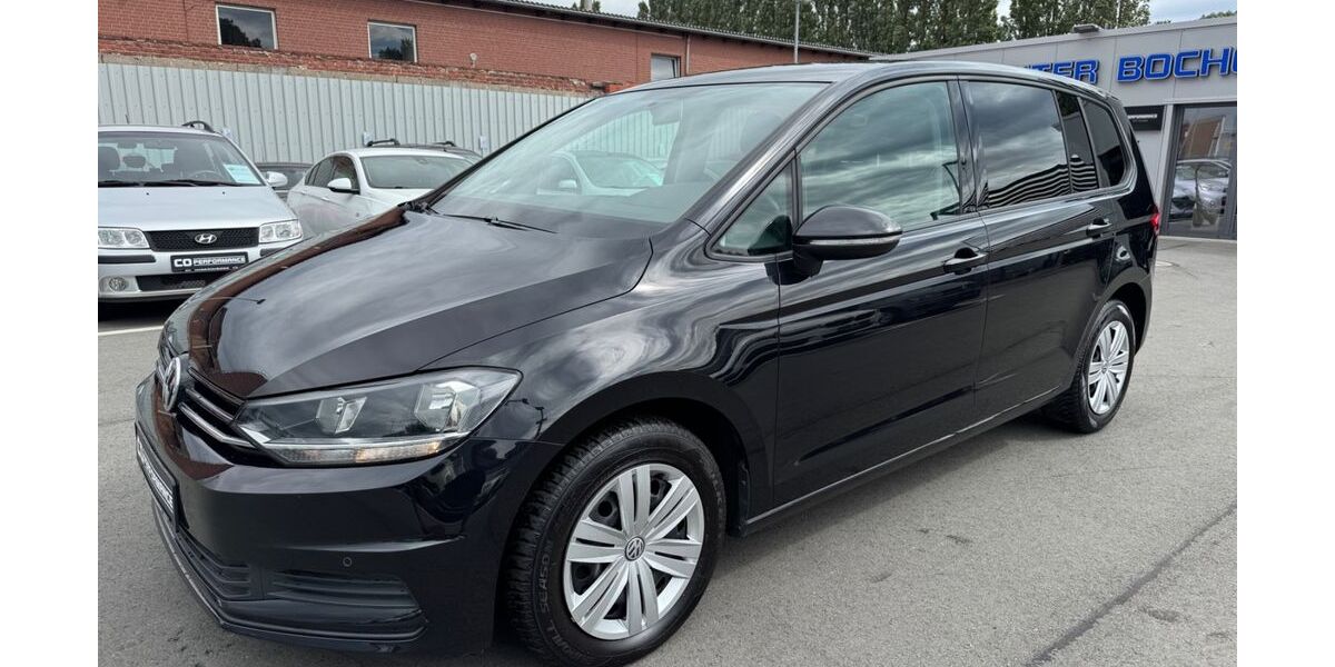 VW Touran 180.500 km 10.900 &euro; Bocholt 46395