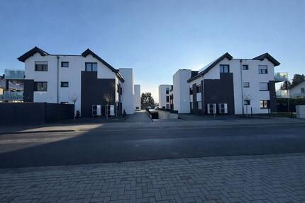 Wohnung Emmerich am Rhein - 3 Zimmer, 71 m&sup2;, 895&euro; | Angebot:25854647