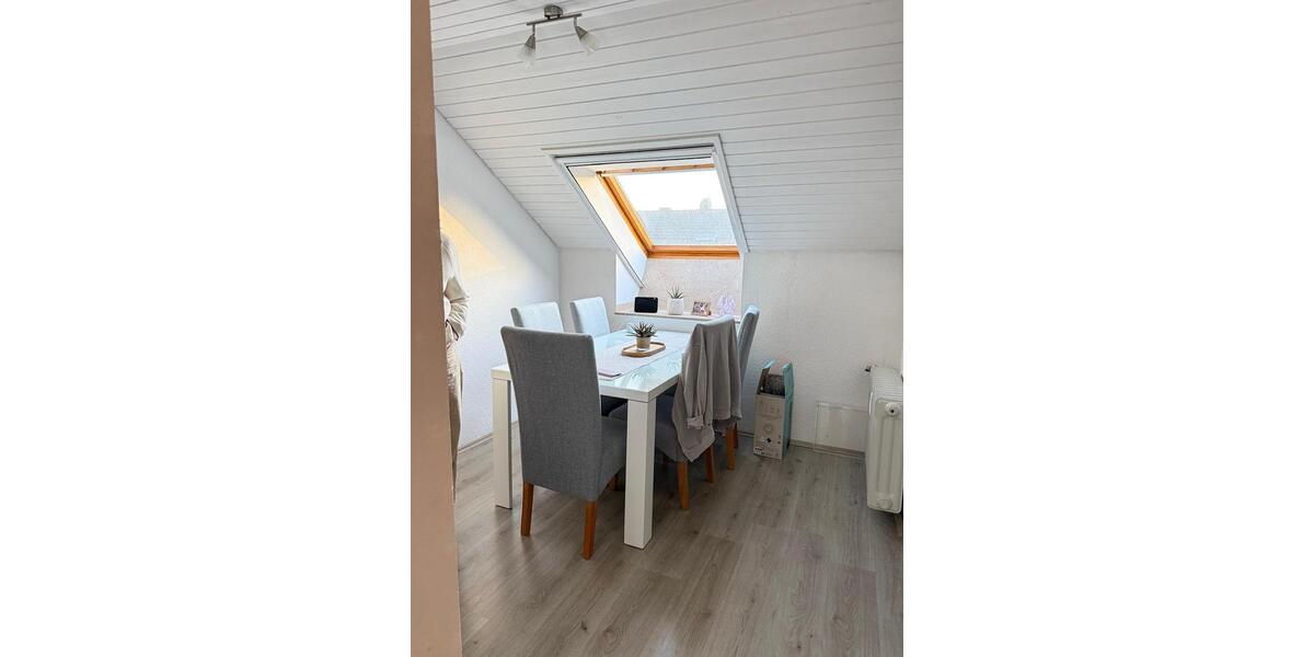 Dachgeschoßwohnung Isselburg - 3 Zimmer, 70 m&sup2;, 455&euro; | Angebot:25918050