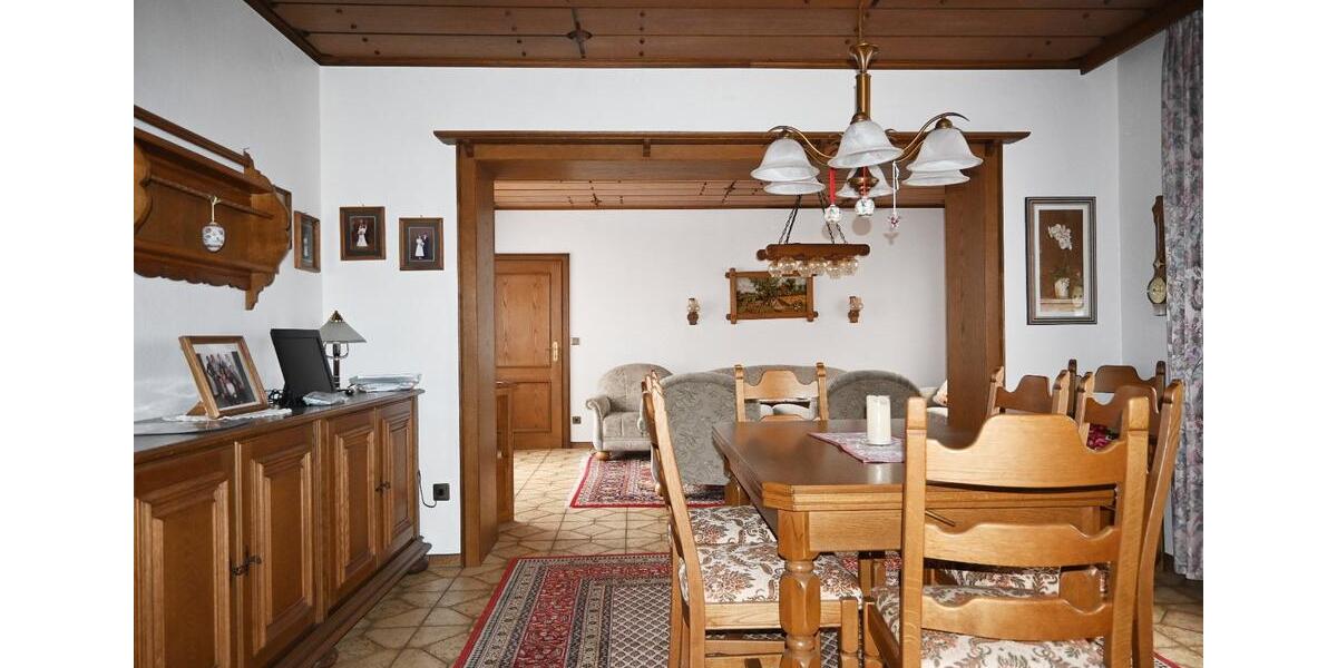 Einfamilienhaus Borken - 9 Zimmer, 158 m&sup2;, 325.000&euro; | Angebot:25175039