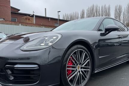 Porsche Panamera 154.000 km 52.900 &euro; Bocholt 46395