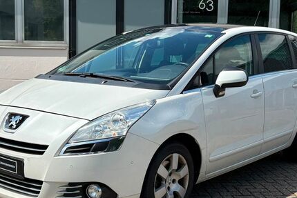 Peugeot 5008 342.000 km 2.100 &euro; Borken 46325