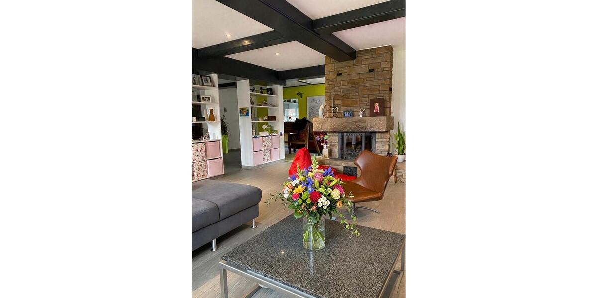 Einfamilienhaus Rhede - 7 Zimmer, 215 m&sup2;, 485.000&euro; | Angebot:25920092