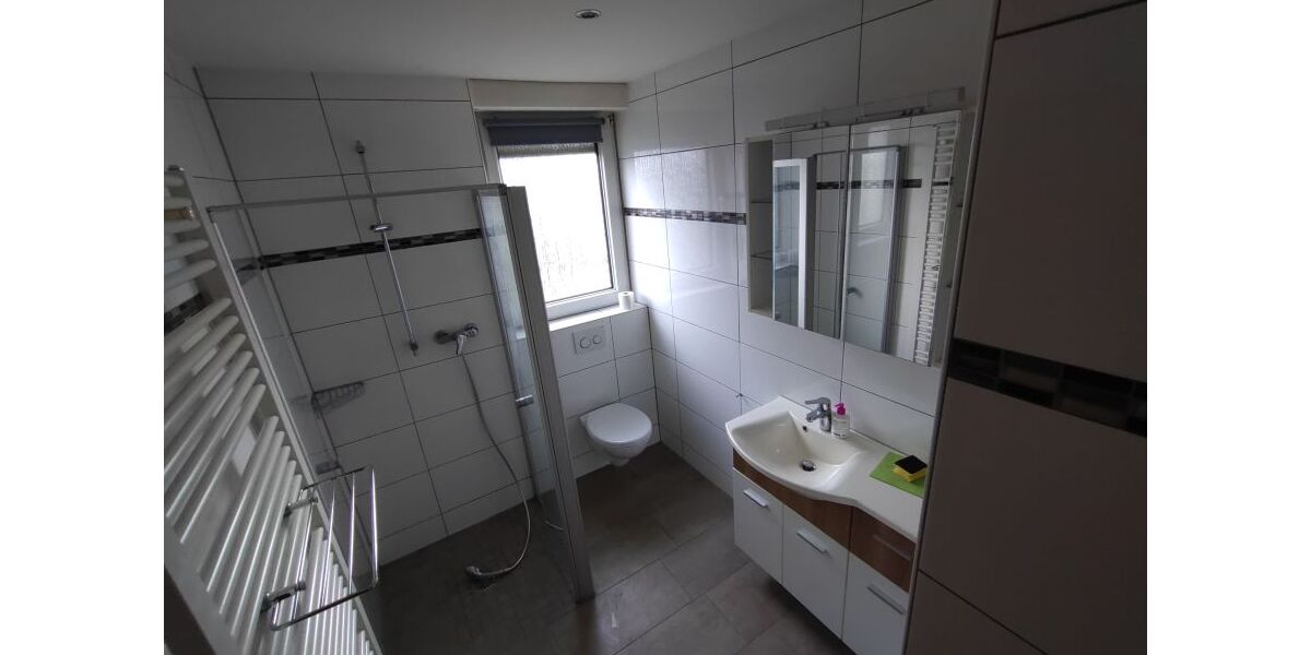 Provisionsfrei* Neu! Geräumiges, solides 2-FH mit Keller in Top Lage !!! - Zweifamilienhaus Wesel Obrighoven-Lackhausen | Angebot:25566115