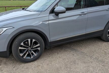 VW Tiguan 200.775 km 17.000 &euro; Borken 46325