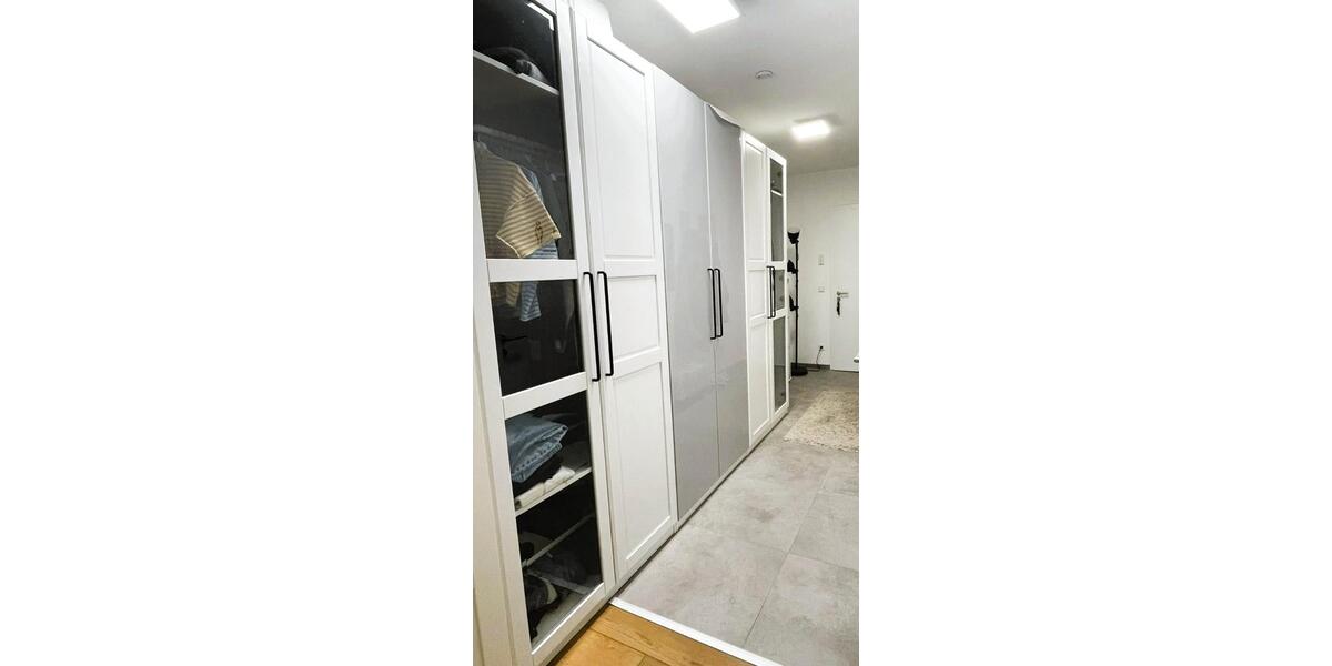 Etagenwohnung Wesel - 2 Zimmer, 60 m&sup2;, 765&euro; | Angebot:26034990