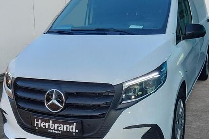 Mercedes-Benz Vito 4.111 km 49.861 &euro; Bocholt 46397