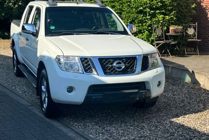 Nissan Navara 159.000 km 16.490 &euro; Gescher 48712