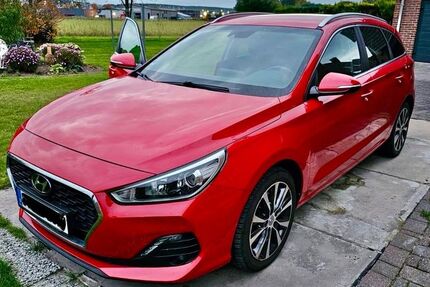 Hyundai i30 91.800 km 11.000 &euro; Stadtlohn 48703