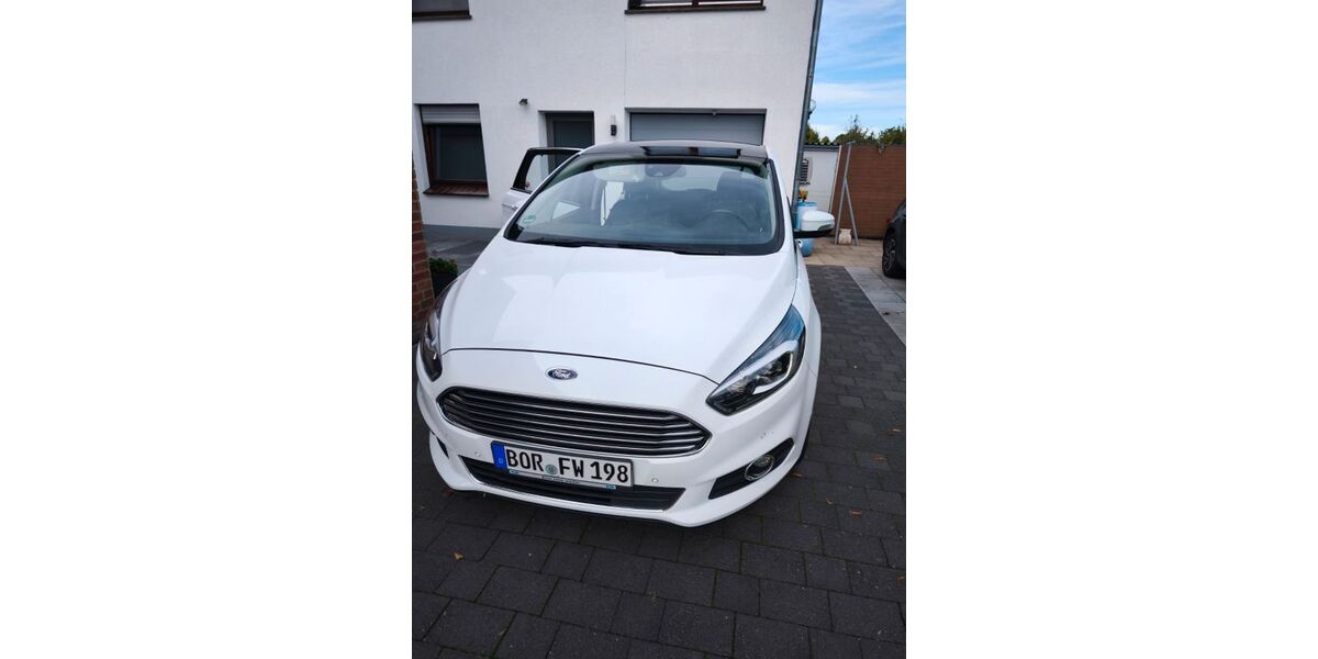 Ford S-Max 152.000 km 17.500 &euro; Vreden 48691