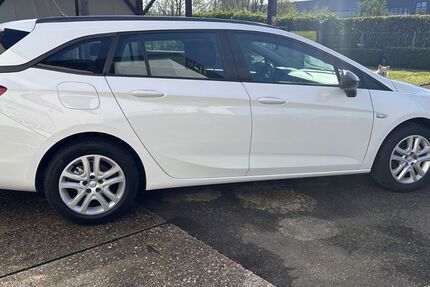 Opel Astra 51.581 km 13.197 &euro; Emmerich am Rhein 46446