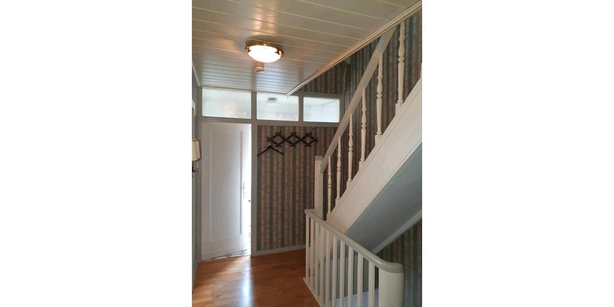 Etagenwohnung Emmerich am Rhein - 4 Zimmer, 92 m&sup2;, 720&euro; | Angebot:25974605