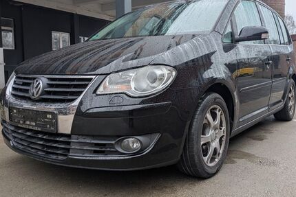 VW Touran 264.525 km 2.750 &euro; Kalkar 47546