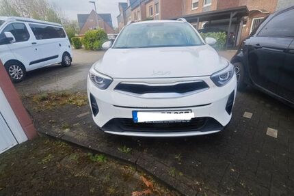 Kia Stonic 30.000 km 17.300 &euro; Voerde 46562