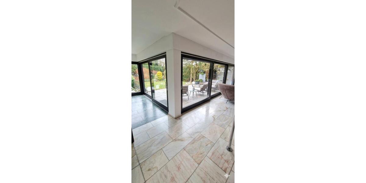 Einfamilienhaus Wesel - 8 Zimmer, 200 m&sup2;, 2.950&euro; | Angebot:26595947