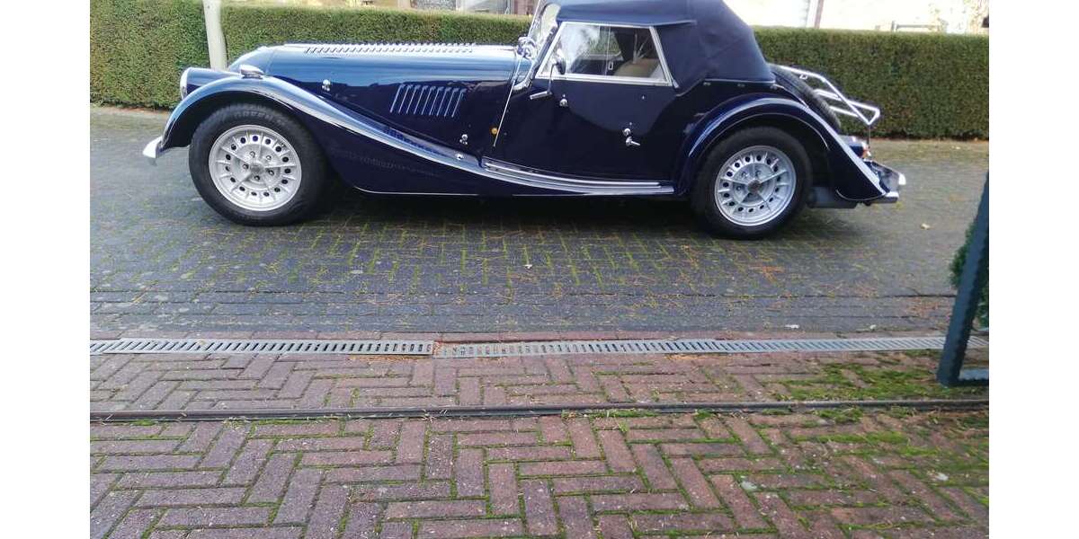 Morgan Plus 8 130.000 km 42.000 &euro; Emmerich am Rhein 46446