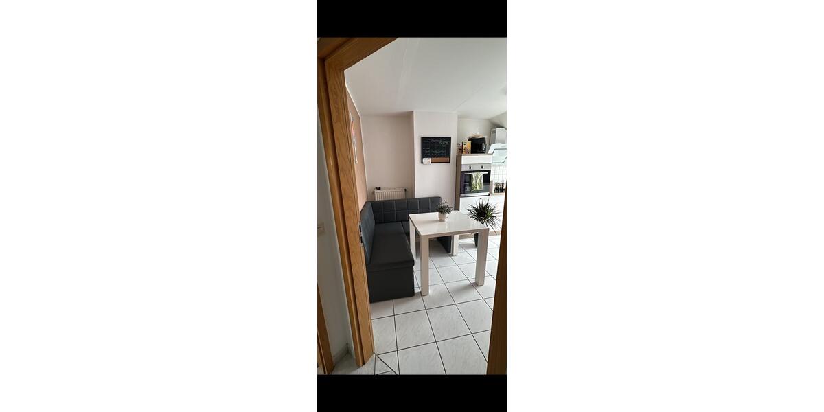 Dachgeschoßwohnung Hamminkeln - 2.5 Zimmer, 64 m&sup2;, 670&euro; | Angebot:25922806