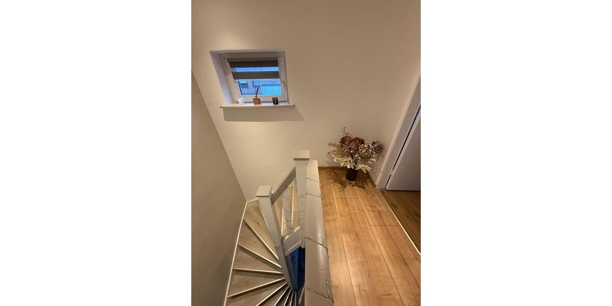 Reihenhaus Emmerich am Rhein - 3 Zimmer, 80 m&sup2;, 238.000&euro; | Angebot:23643355