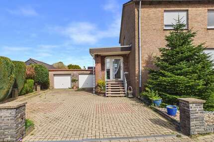 Haus Rees - 4 Zimmer, 106 m&sup2;, 219.000&euro; | Angebot:25997512