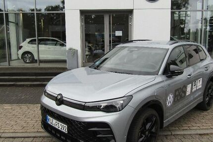 VW Tiguan 5.555 km 62.950 &euro; Emmerich am Rhein 46446