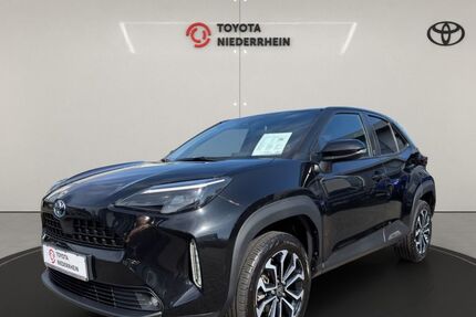 Toyota Yaris Cross 39.467 km 22.444 &euro; Bocholt 46395